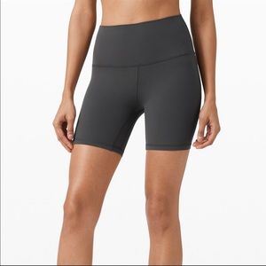Graphite Grey Lululemon Align Shorts 6”